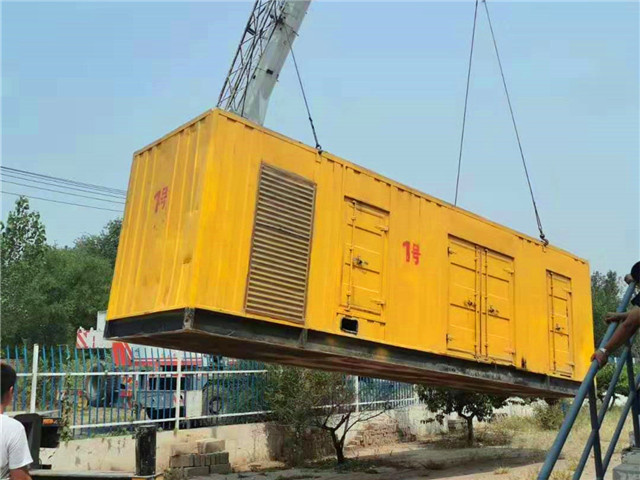 路南300KW柴油发电机组油耗是多少？
