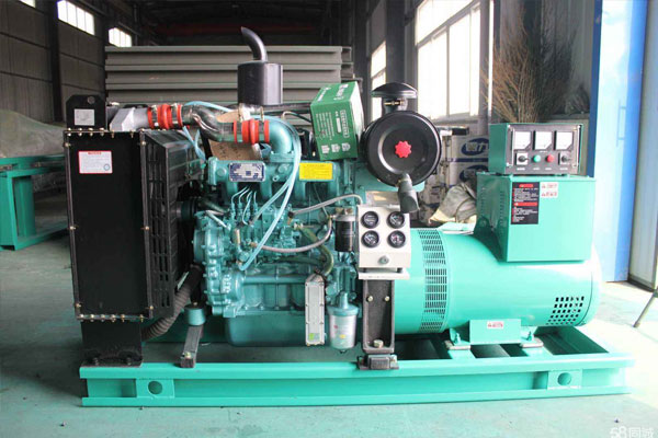 路南如何判断机油是否需要更换？